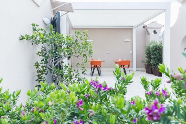 200 ROOMS & TERRACE image 2